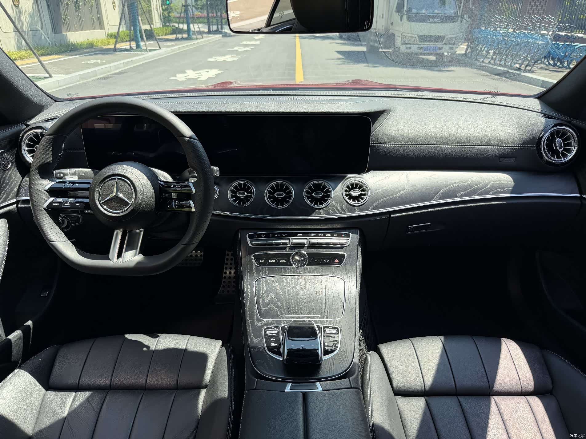 Mercedes-Benz E-Class, 2018 6