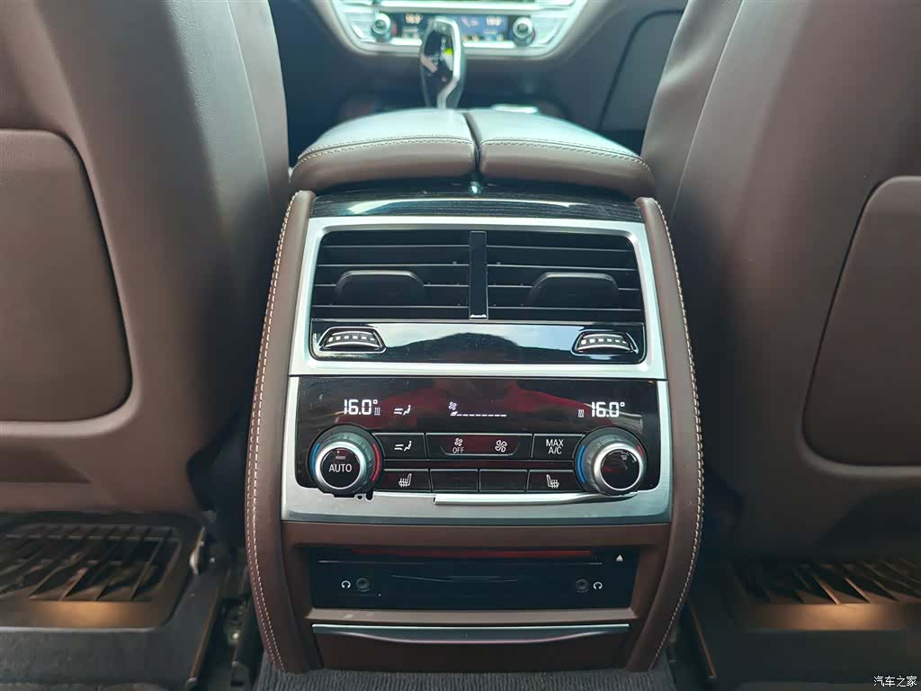 BMW 7 Series, 2016 18