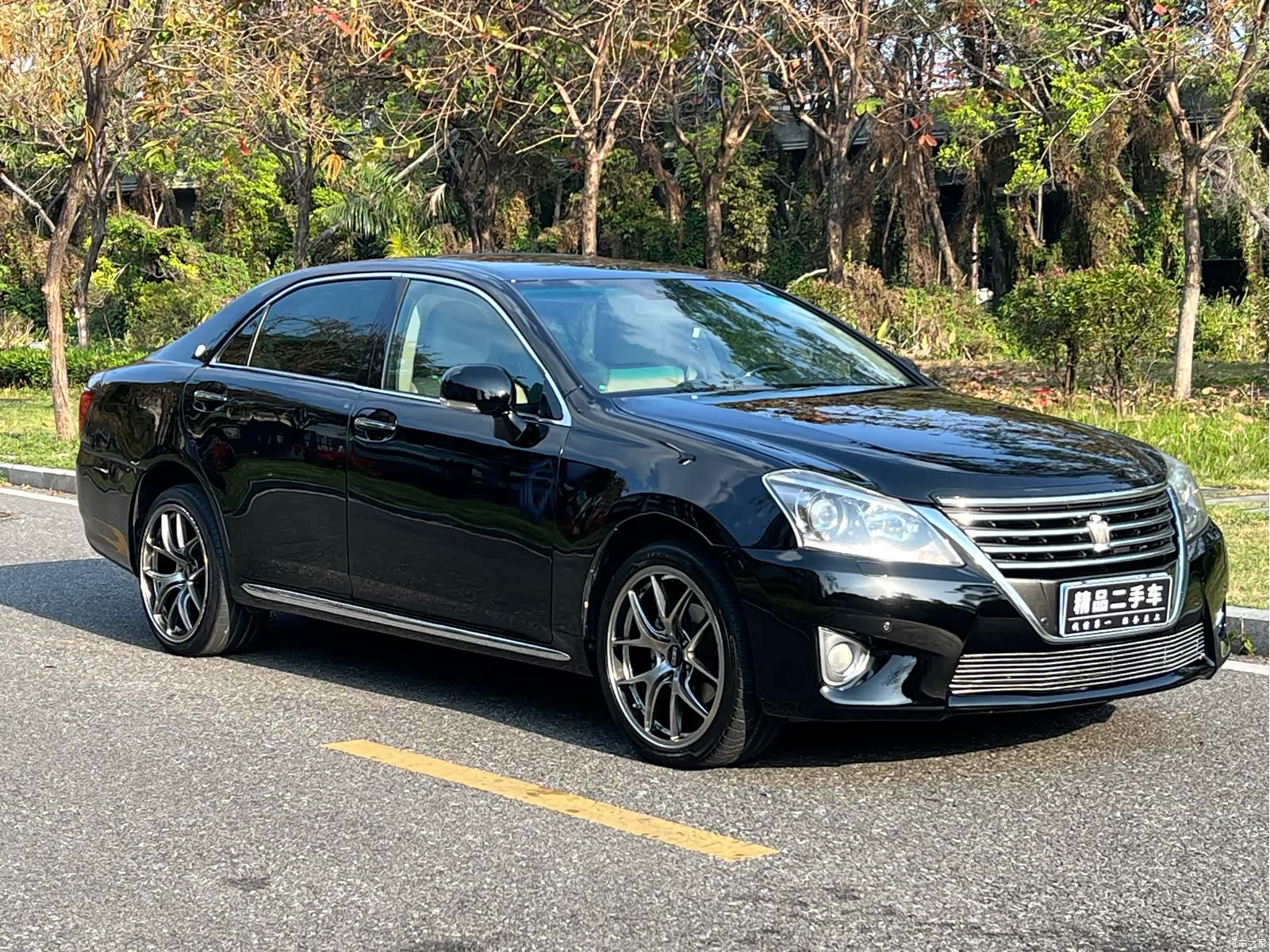 Toyota Crown, 2014 3