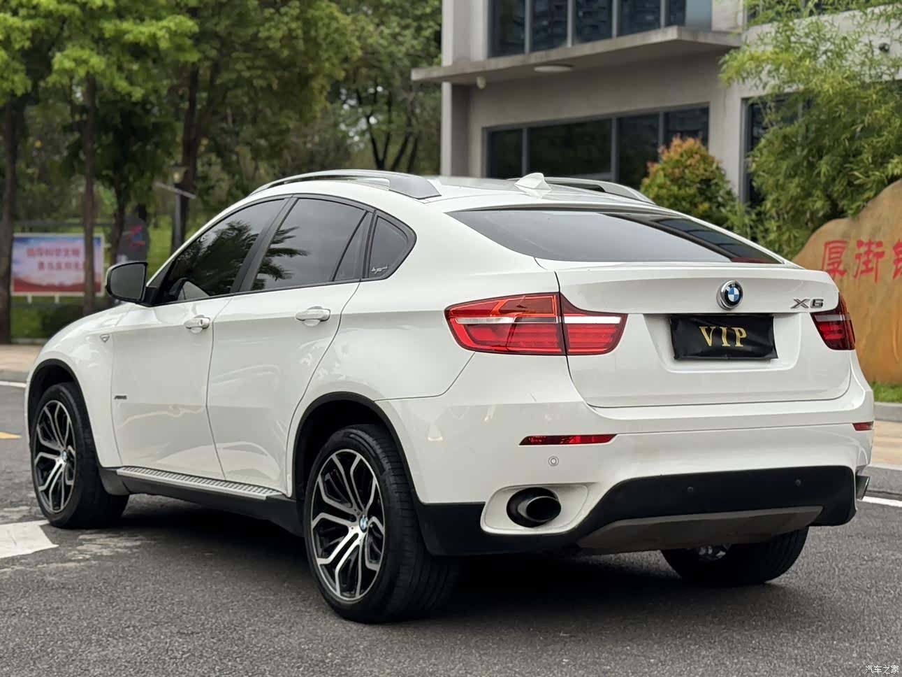 BMW X6, 2013 9