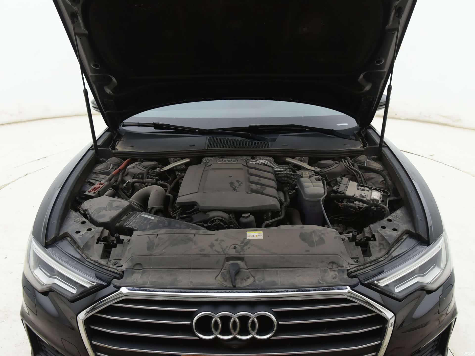 Audi A6L, 2022 9