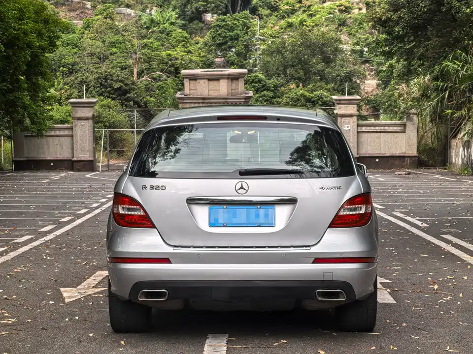 Mercedes-Benz R-class