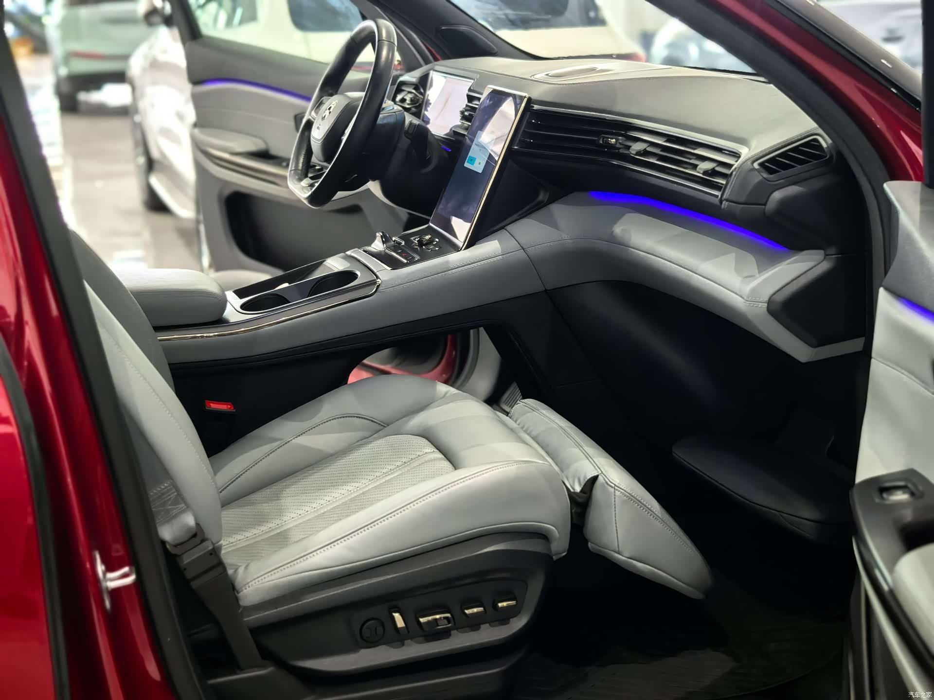 NIO ES6, 2022 10