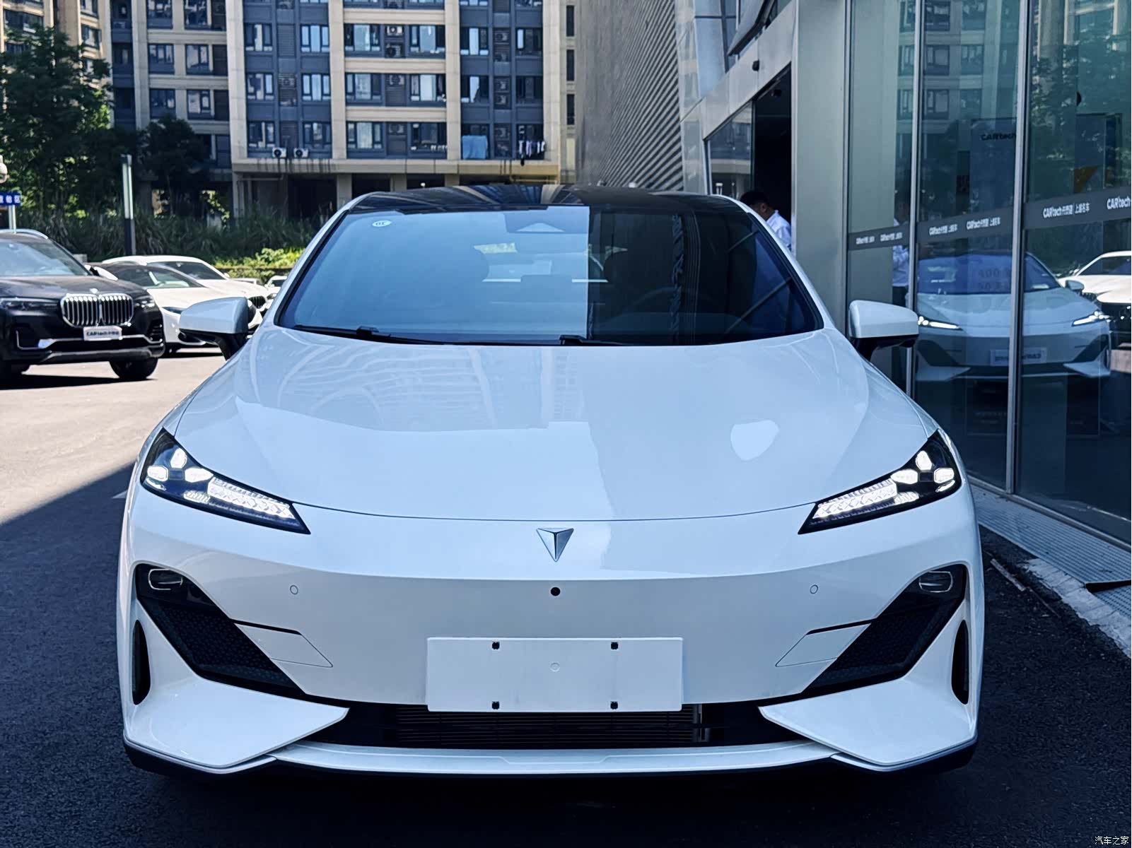 Deepal SL03, 2025 все фото