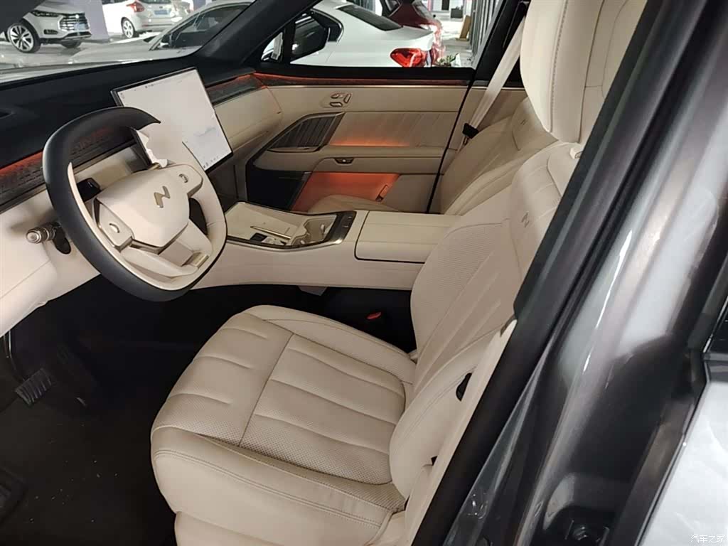 NIO L90, 2025 15
