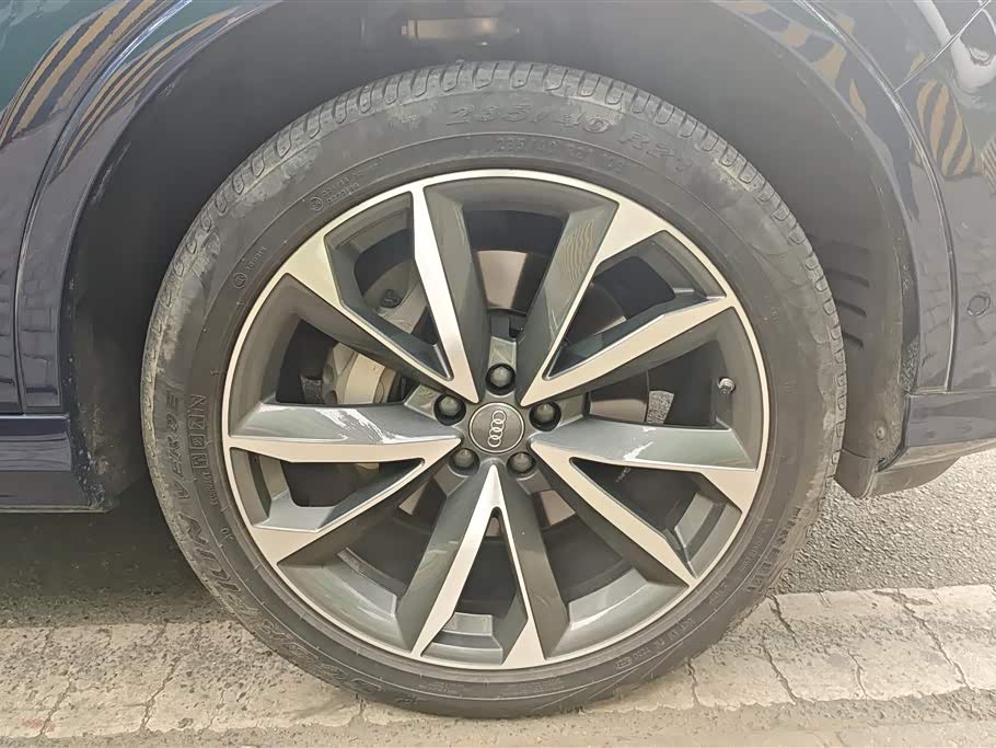 Audi Q7 Audi Q7