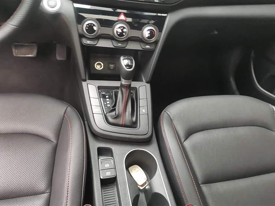 Hyundai Lead