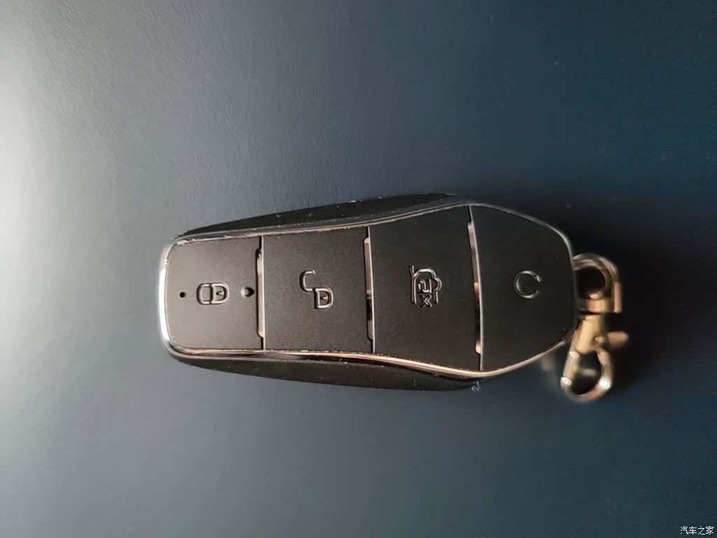 BYD Yuan, 2022 9