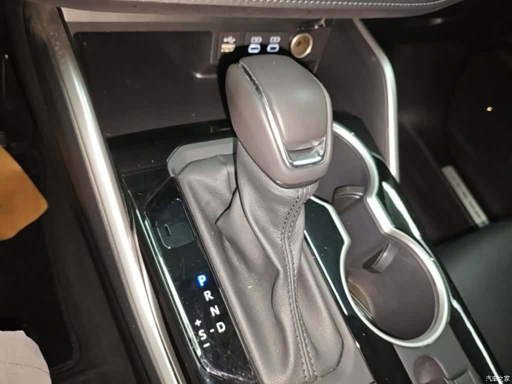 Toyota Highlander, 2023 14