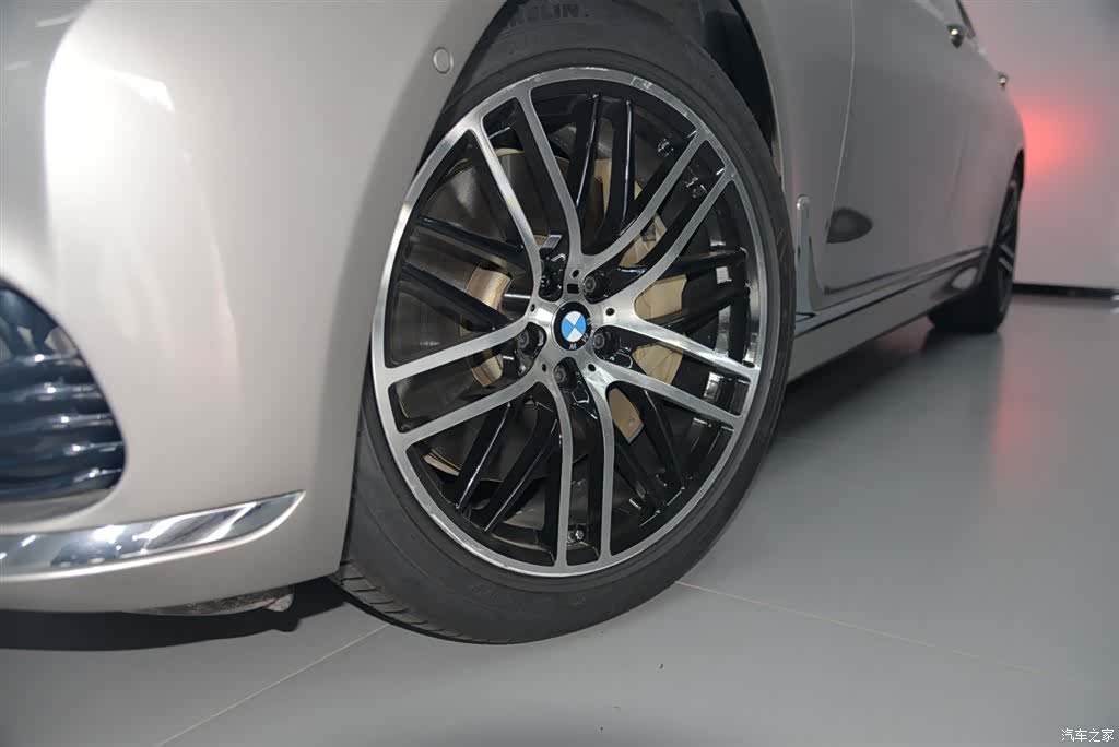 BMW 7 Series, 2016 24