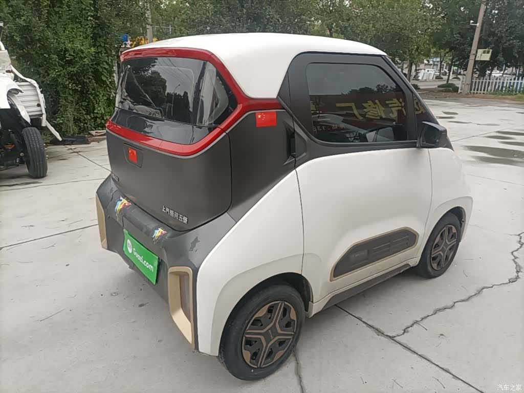 Wuling E200, 2019 7