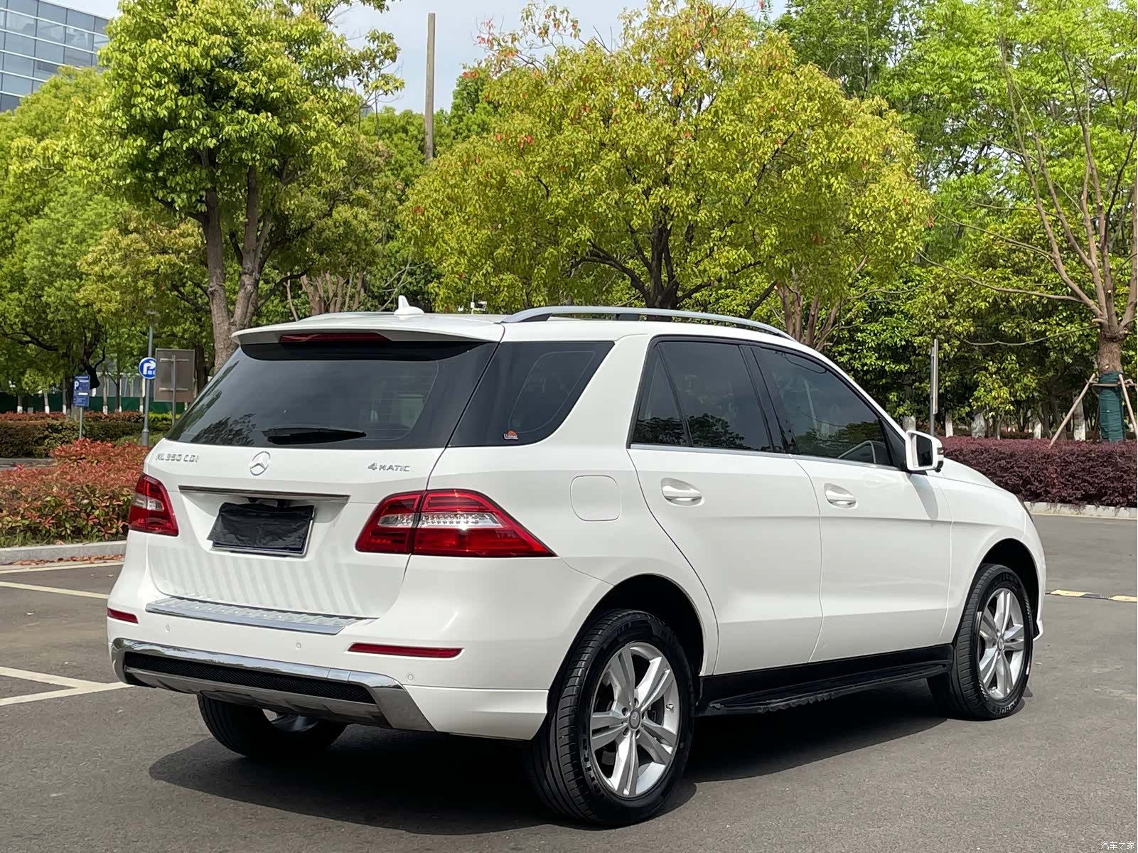 Mercedes-Benz M-Class, 2015 15