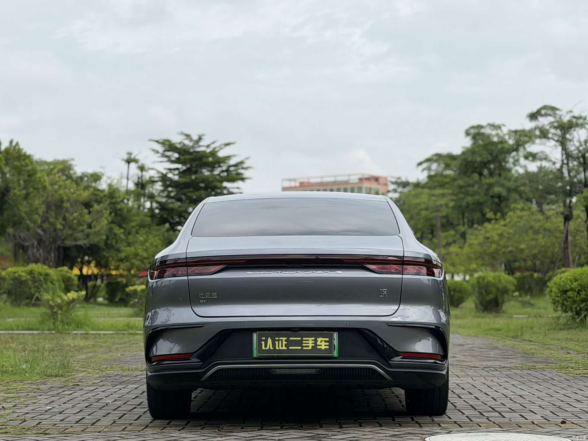 BYD Han, 2023 21