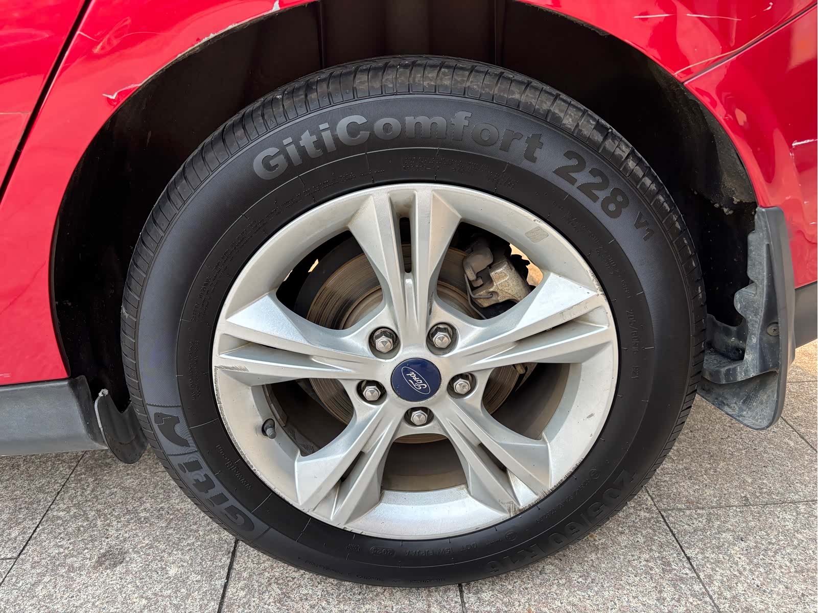 Ford Focus, 2016 9