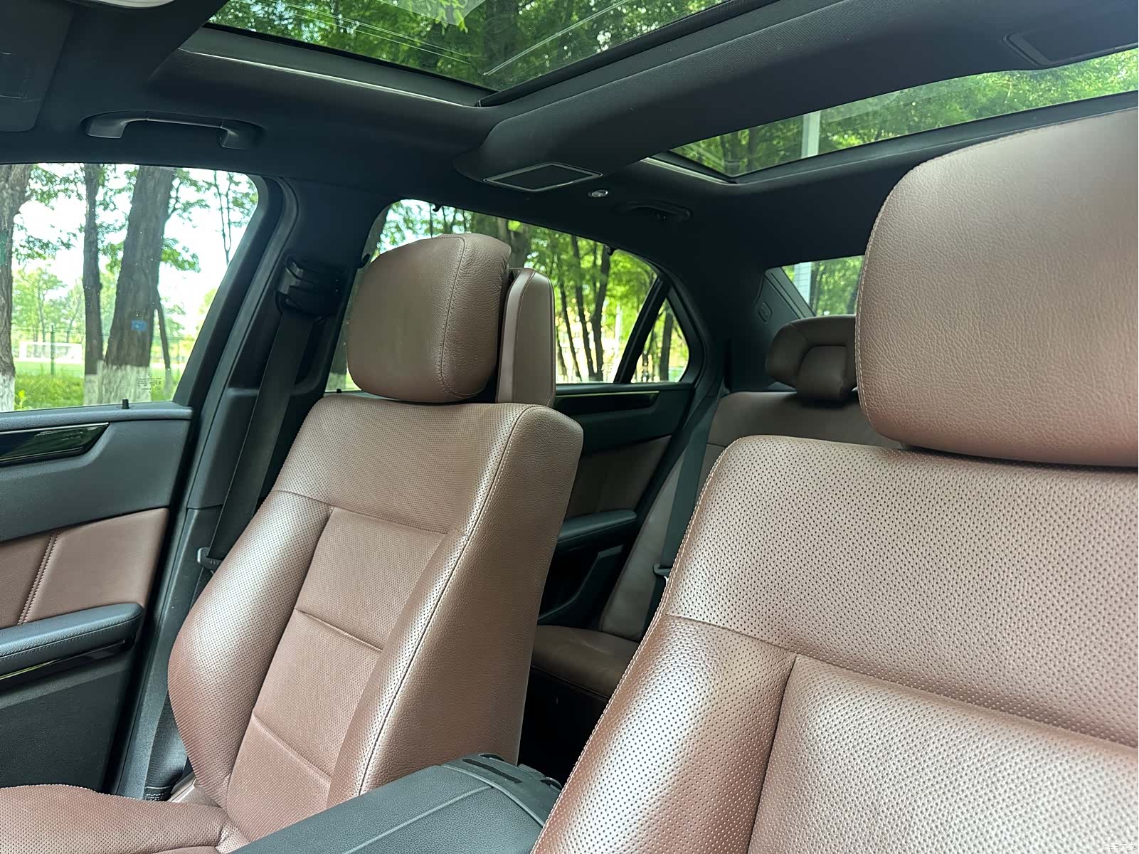 Mercedes-Benz E-Class, 2012 20