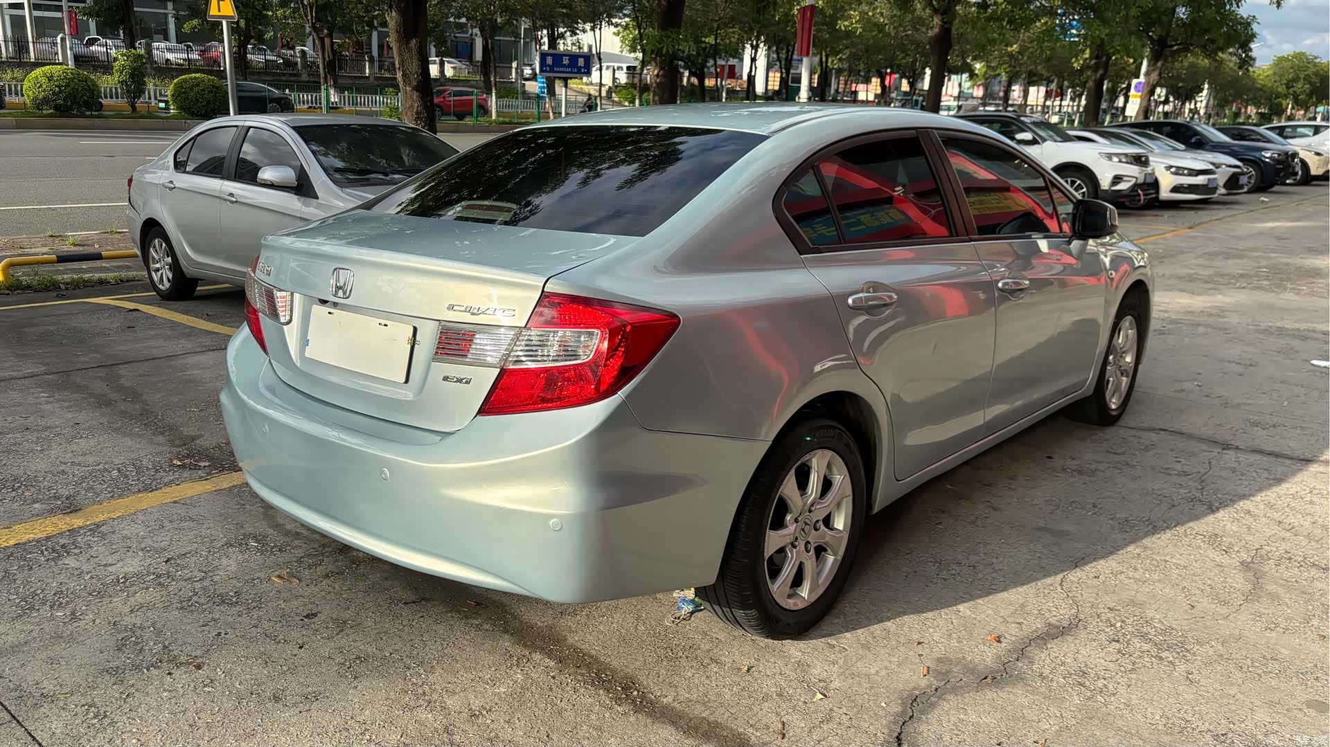 Honda Civic, 2012 10