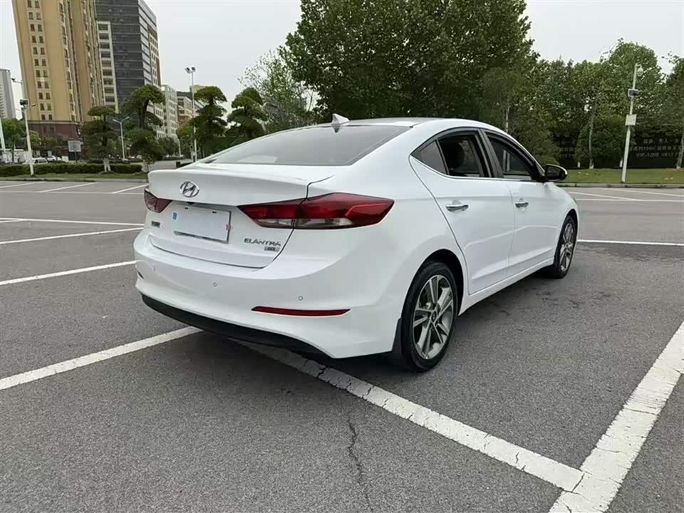 Dongfeng Yichang Car