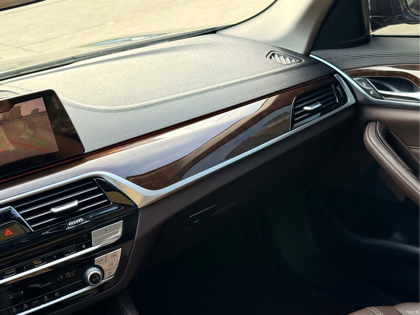 BMW 5 Series, 2019 17