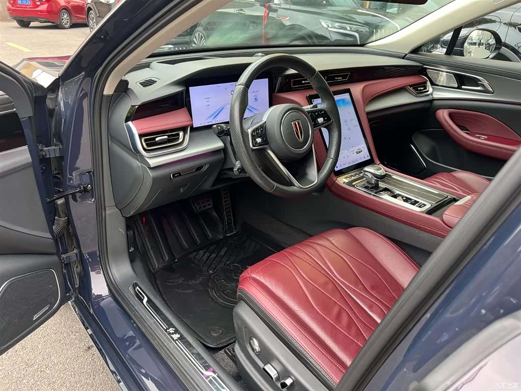 Hongqi H5, 2024 4