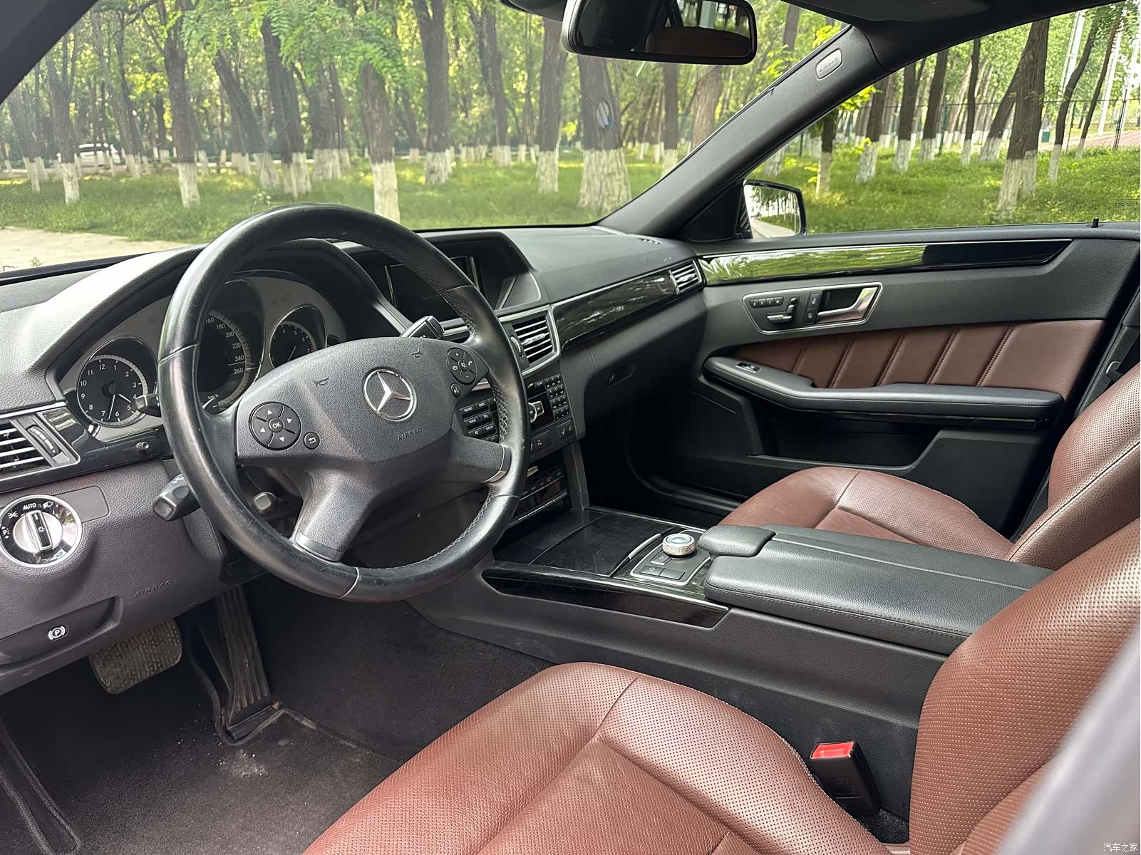 Mercedes-Benz E-Class, 2012 12