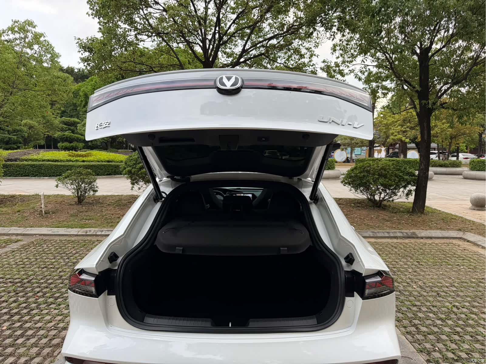 Changan UNI-V, 2024 18