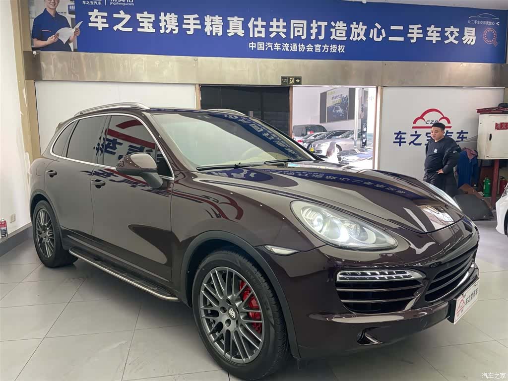 Porsche Cayenne, 2014 3