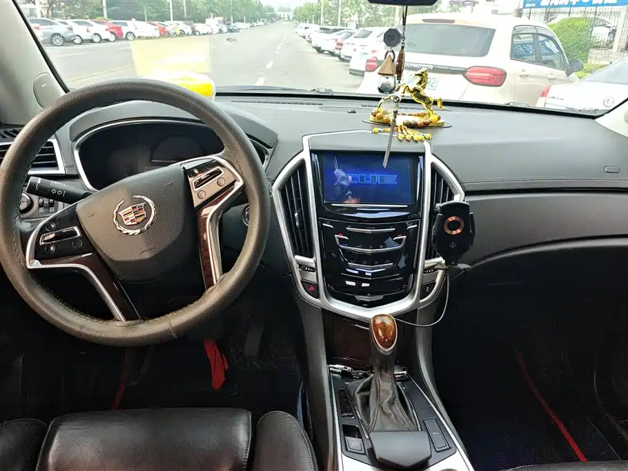 Cadillac SRX