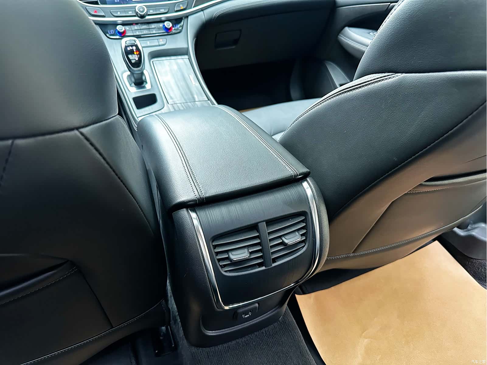 Buick LaCrosse, 2022 17