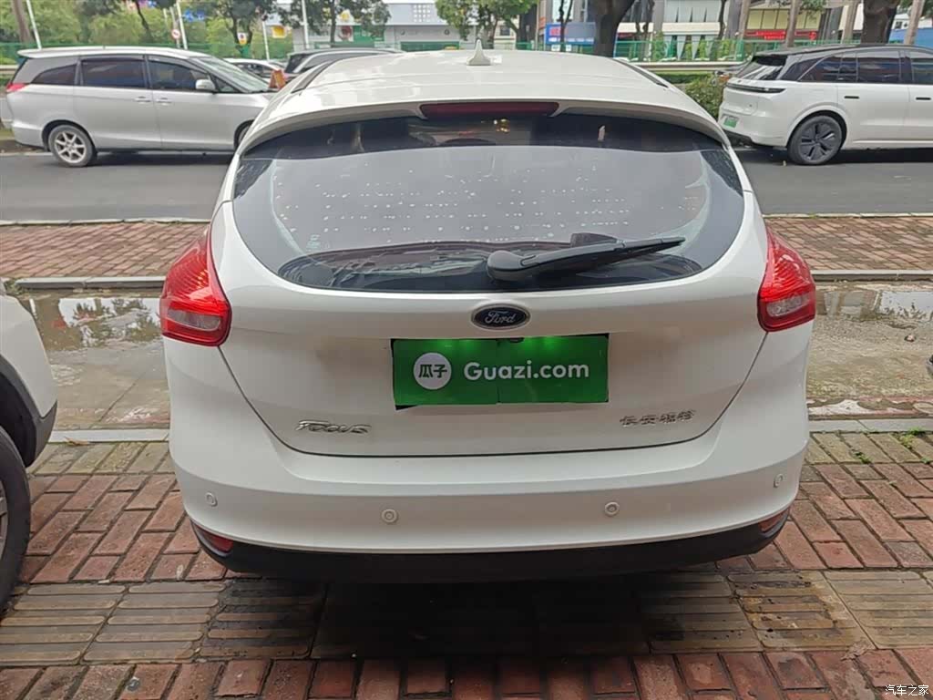 Ford Focus, 2018 6