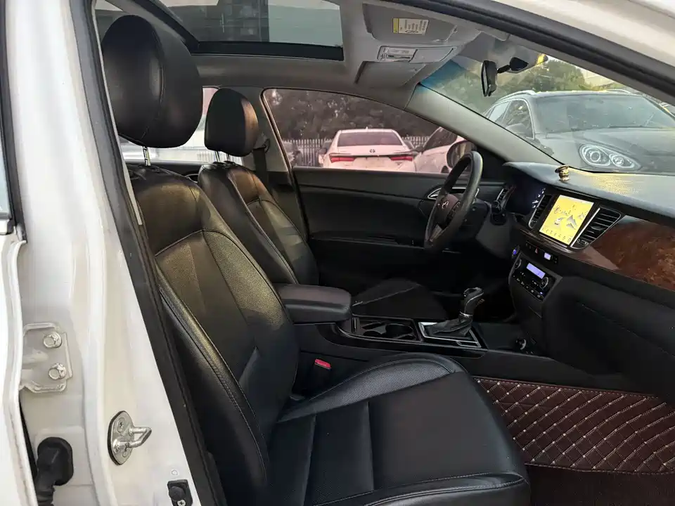 Hyundai Name picture