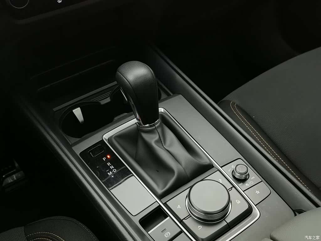 Mazda CX-50, 2023 13