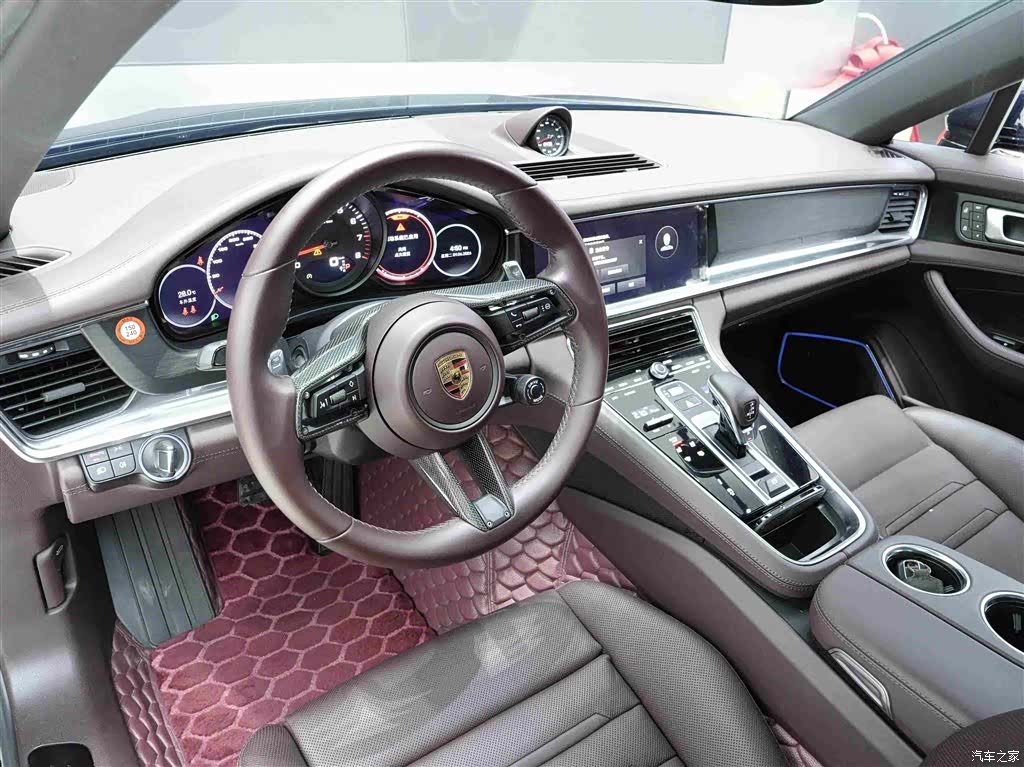 Porsche Panamera, 2023 7