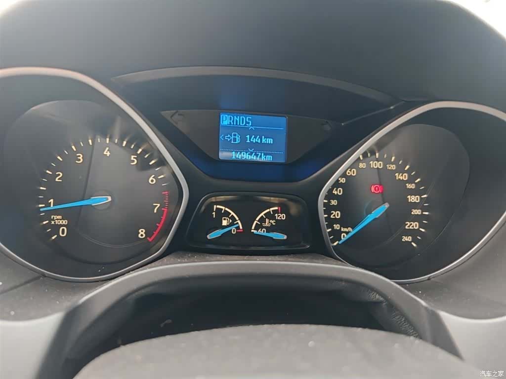 Ford Focus, 2018 12