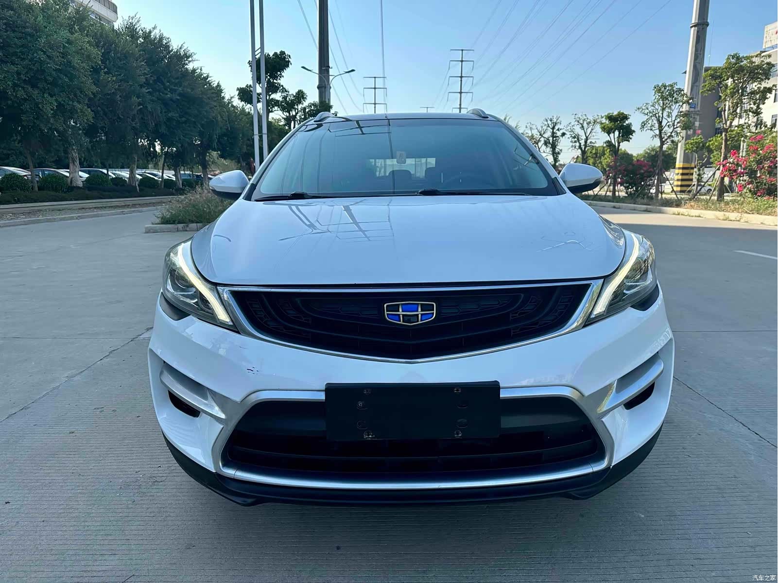 Geely Emgrand, 2016 3