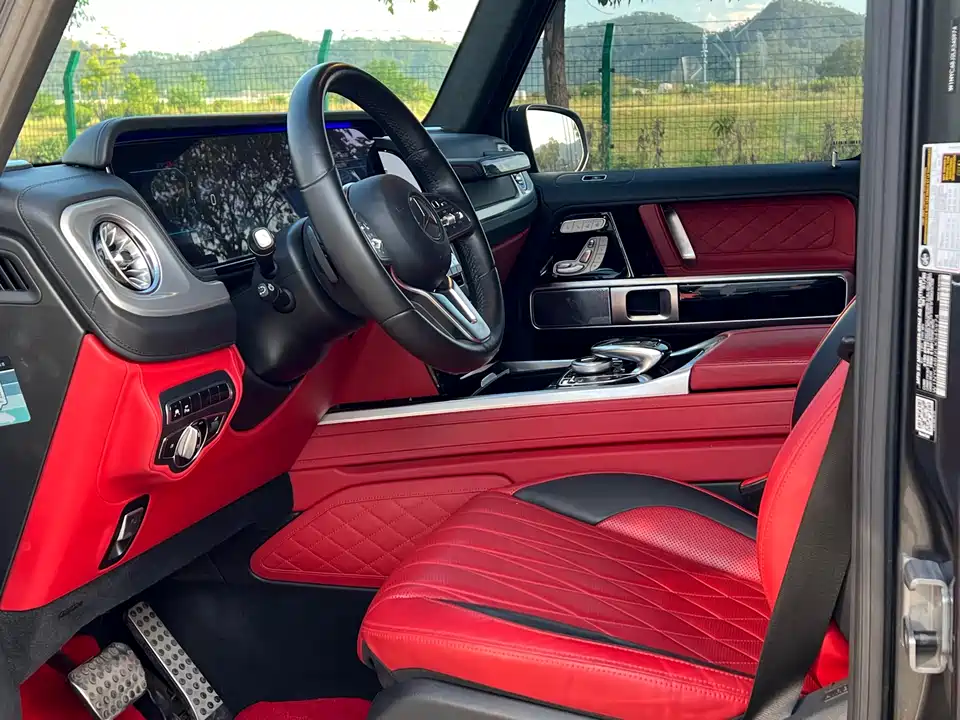 Mercedes-Benz G-class