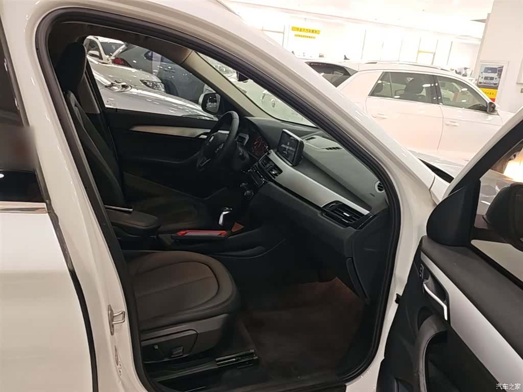 BMW X1, 2017 25
