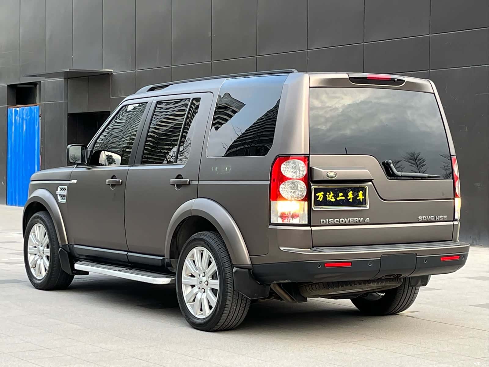 Land Rover Discovery, 2012 4