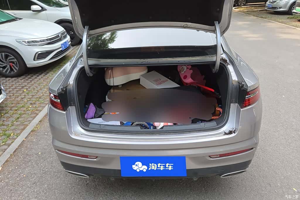 Geely Preface, 2022 4