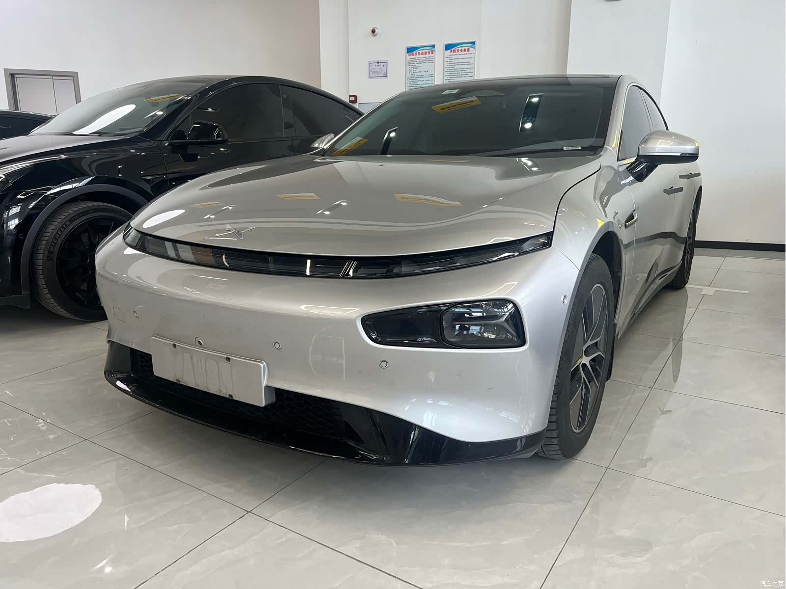 Xpeng P7, 2023 1