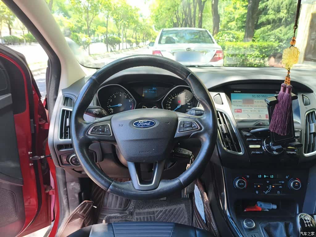 Ford Focus, 2016 7