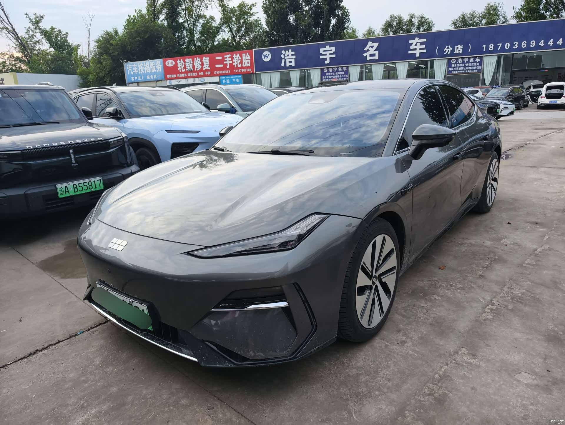 Geely E8, 2025 1