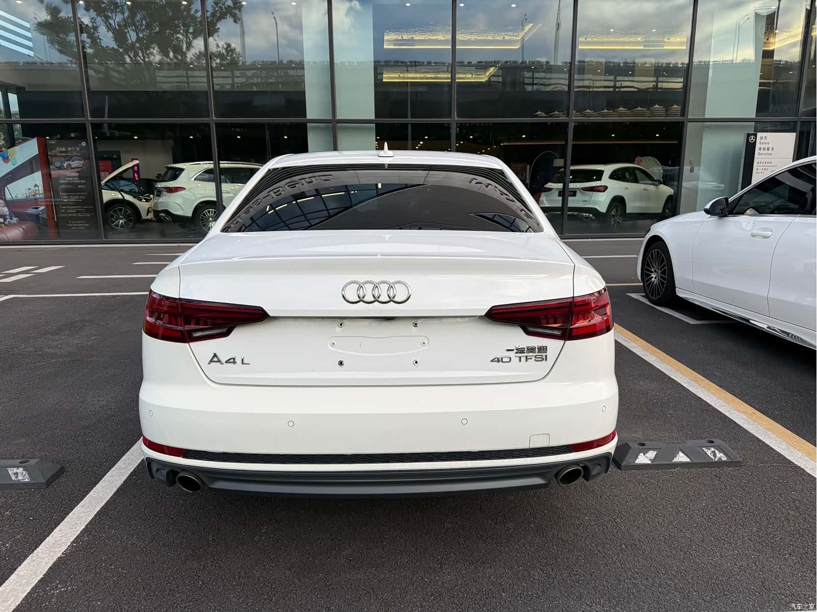 Audi A4L, 2017 4