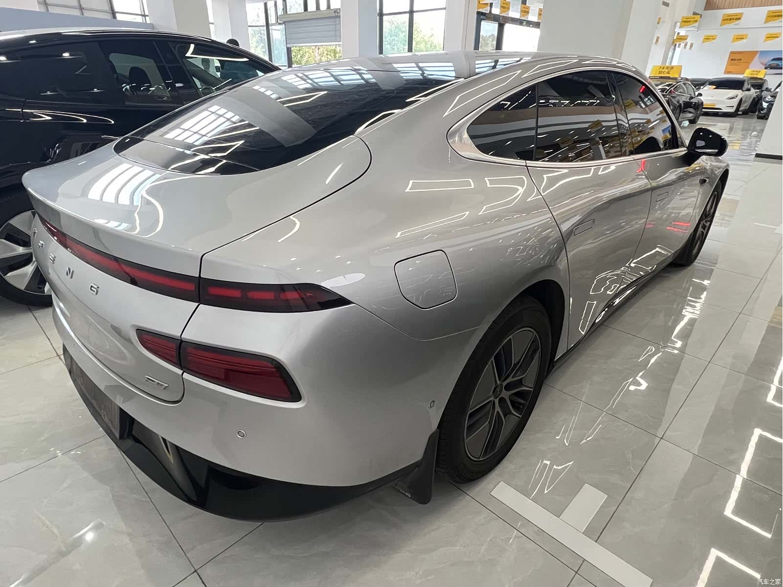 Xpeng P7, 2023 4