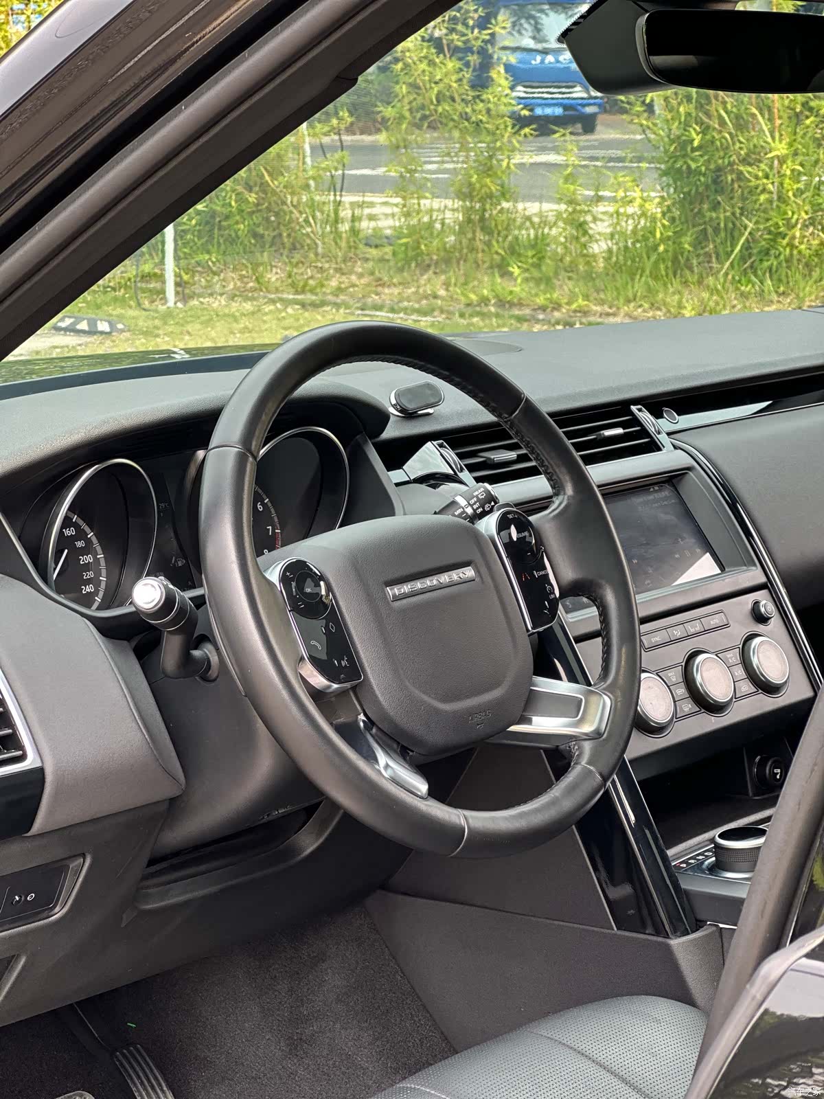 Land Rover Discovery, 2019 все фото