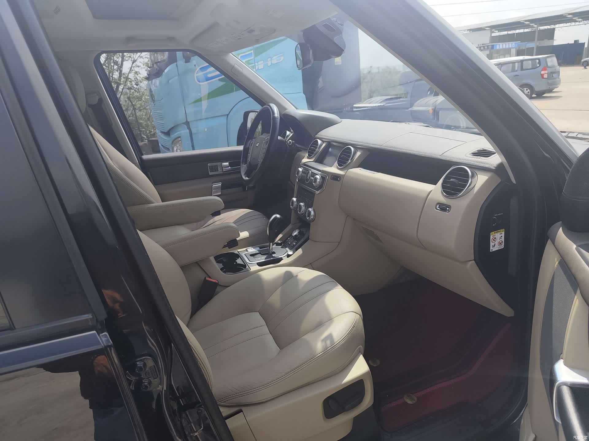 Land Rover Discovery, 2012 все фото