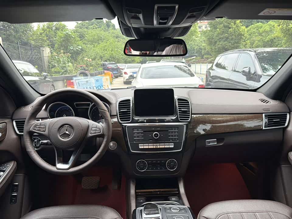 Mercedes-Benz GLS