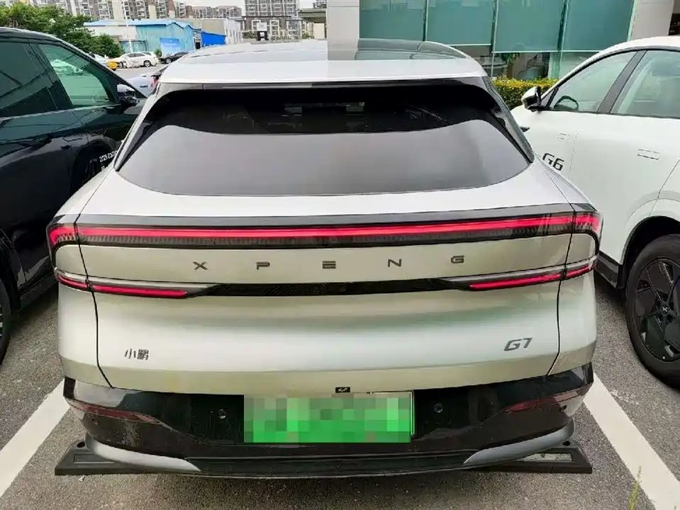 XPENG G7