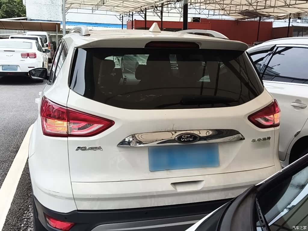 Ford Kuga, 2014 6