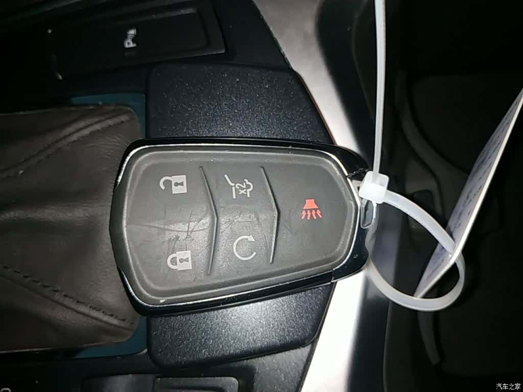 Cadillac SRX, 2015 9