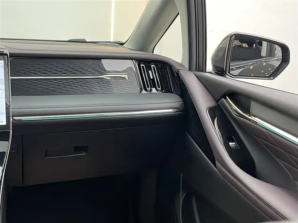 Trumpchi Trumpchi M8